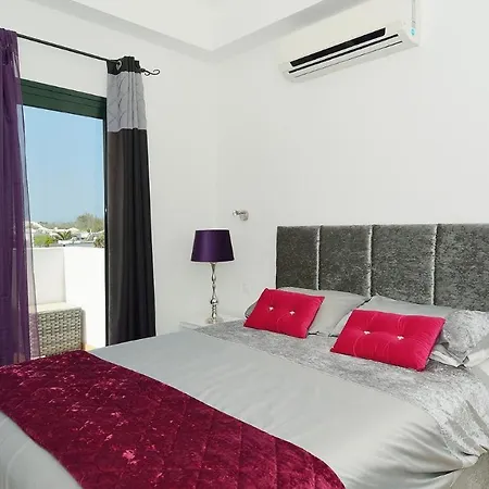 Βίλα Playa Blanca Sleeps 10 Pool Air Con Wifi